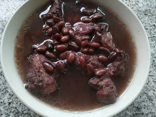 牛肉黑豆汤
