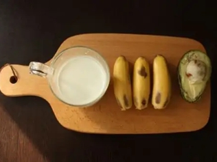 牛油果香蕉牛奶汁