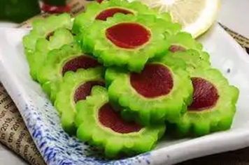 山楂和苦瓜泡水