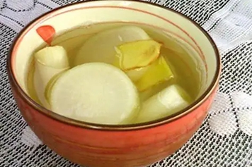 生姜白萝卜煮水