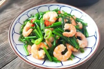 虾仁炒韭菜