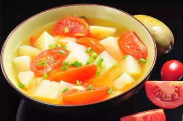 西红柿土豆汤