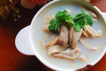 猪肚炖砂仁