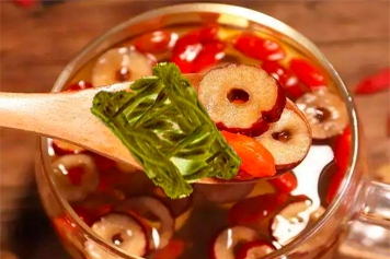 金银花枸杞红枣茶