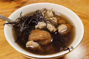 独脚金煲瘦肉