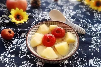 红枣桂圆苹果汤