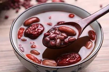红枣和红豆一起煮