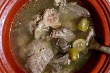 油甘子瘦肉汤
