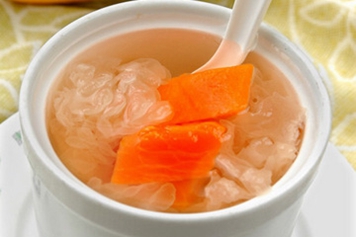 银耳炖木瓜
