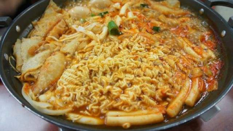 泡方便面