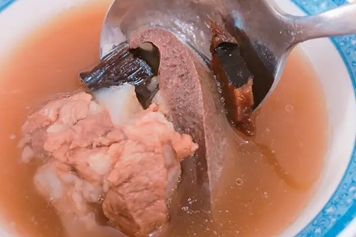 猪利煲汤