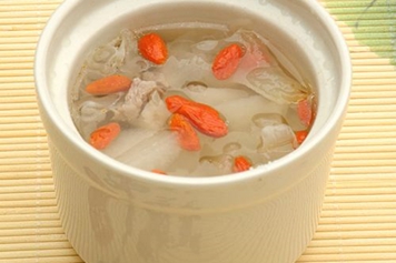 雪梨瘦肉汤