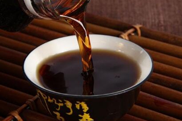 阿胶酒