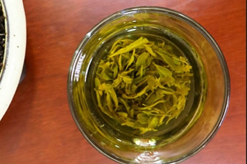 艾草干泡水