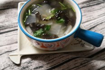 白萝卜紫菜汤
