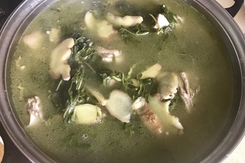 艾草炖猪肚