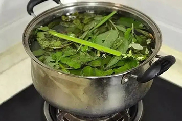菖蒲和陈艾熬水