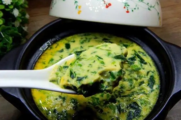 菠菜鸡蛋羹