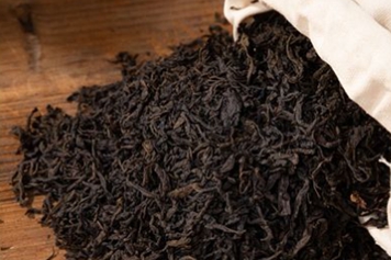 陈年黑茶