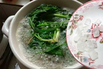 车前草冰糖水