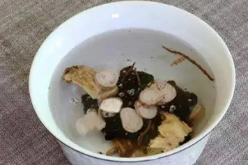 当归熟地黄白芍川芎一起煮水