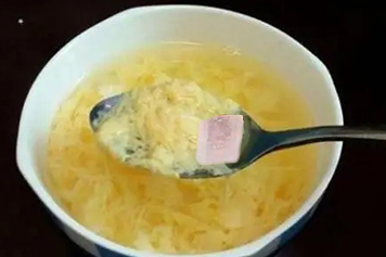 冰糖冲鸡蛋花