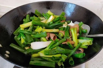 炒葱
