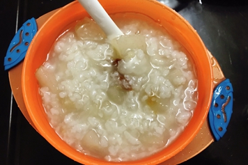大米银耳粥