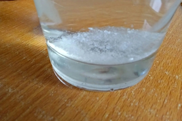 醋盐水