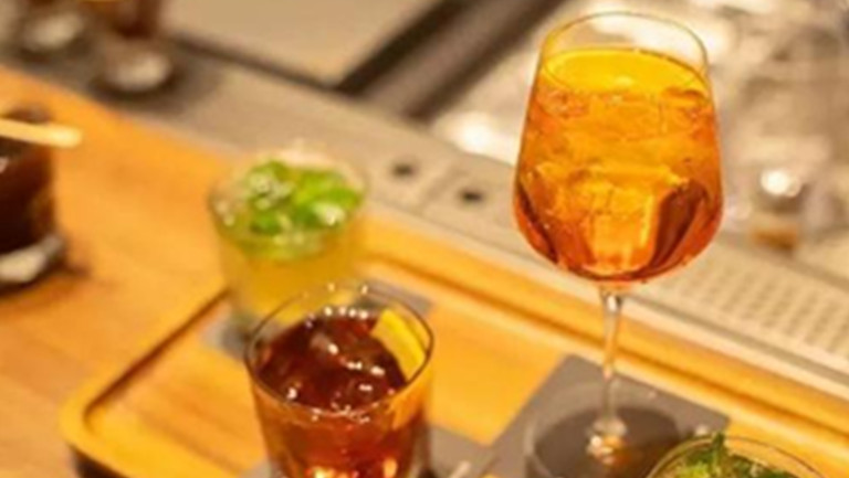 鸡尾酒