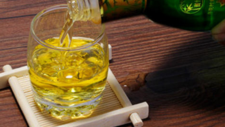 竹叶青酒