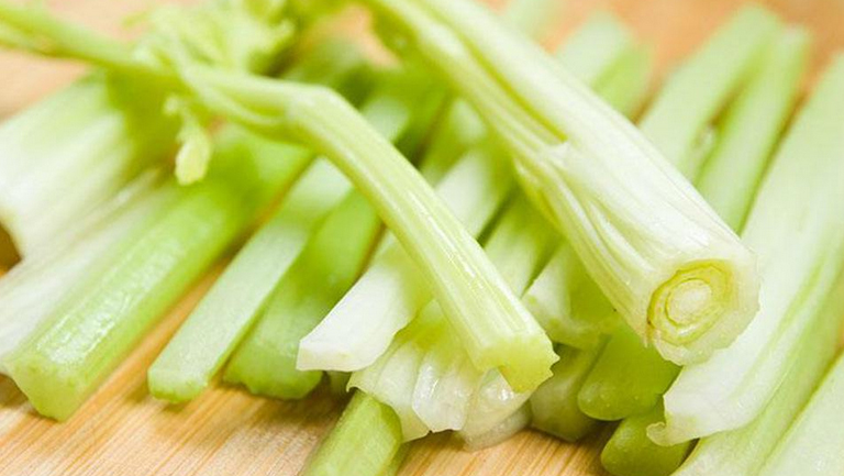 芹菜煮水