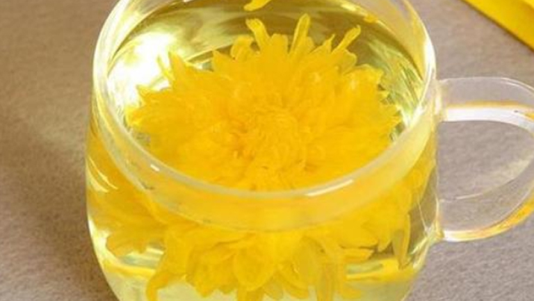 菊花泡水