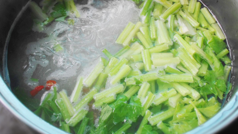 芹菜汤