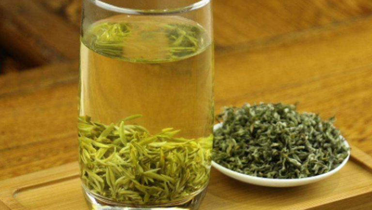 剩茶叶水