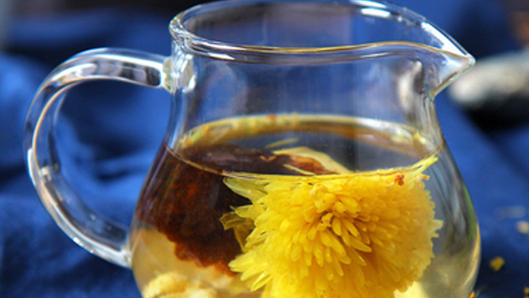 胖大海菊花八宝茶