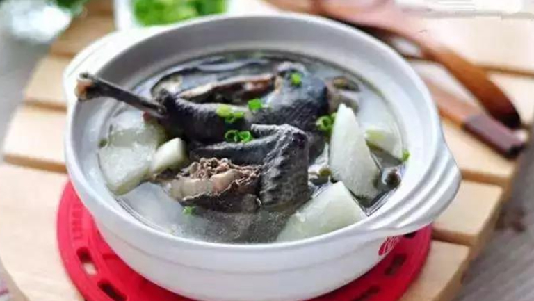 山药乌鸡汤