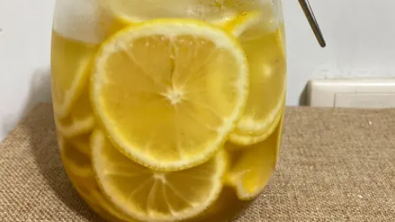 蜂蜜泡柠檬水