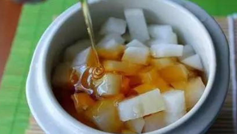 萝卜蜂蜜水
