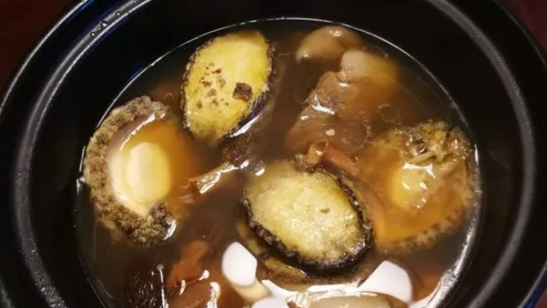 鲍鱼排骨汤
