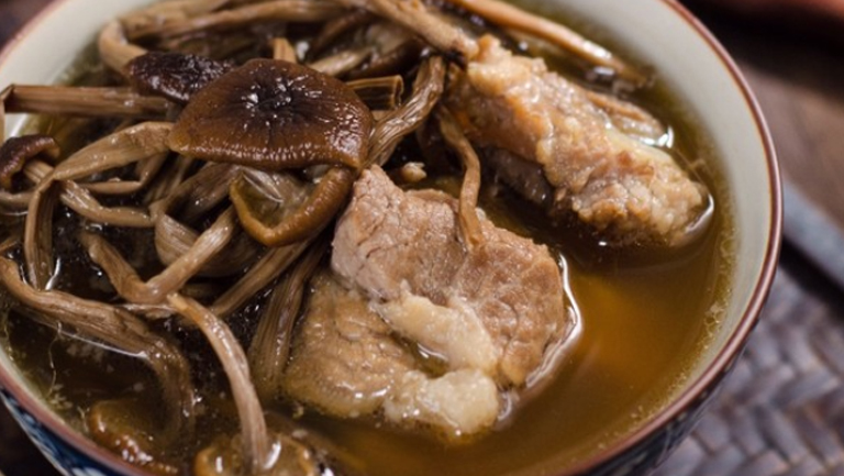 茶树菇老鸭汤