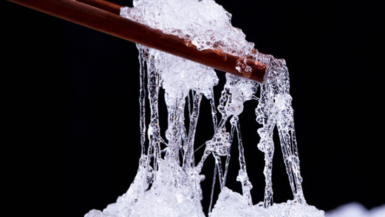 拉丝雪燕
