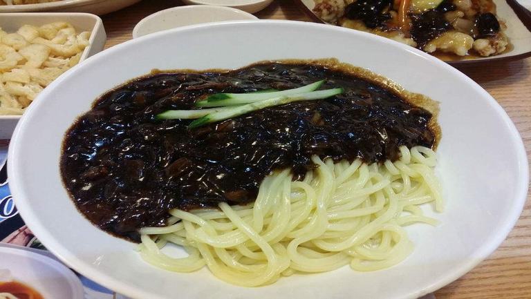 炸酱面