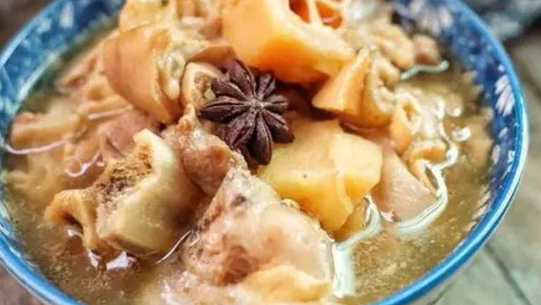 猪脚炖酸木瓜