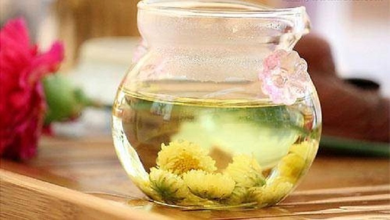 甘草菊花茶