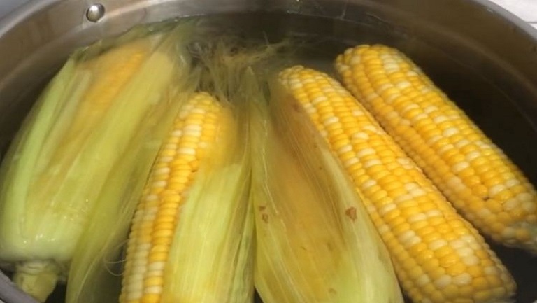 玉米叶煮水