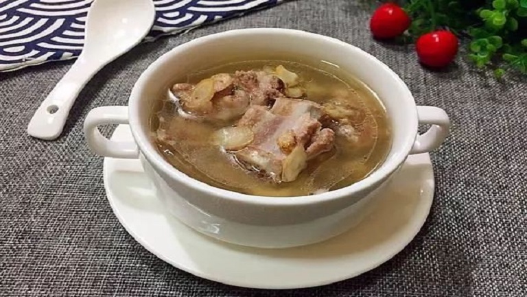 西洋参田七炖排骨