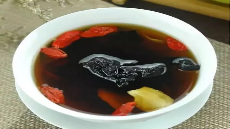 桑椹枸杞茶