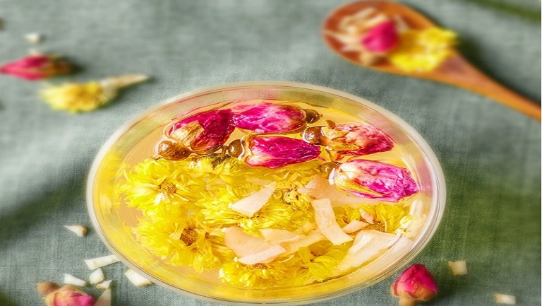 玫瑰花和菊花一起喝
