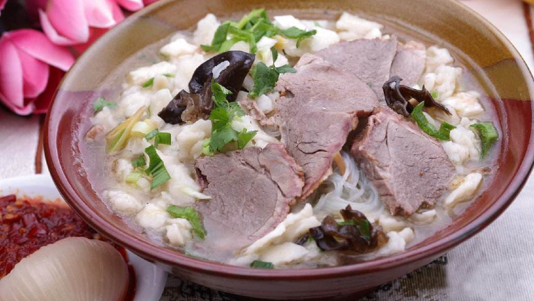 羊肉泡馍